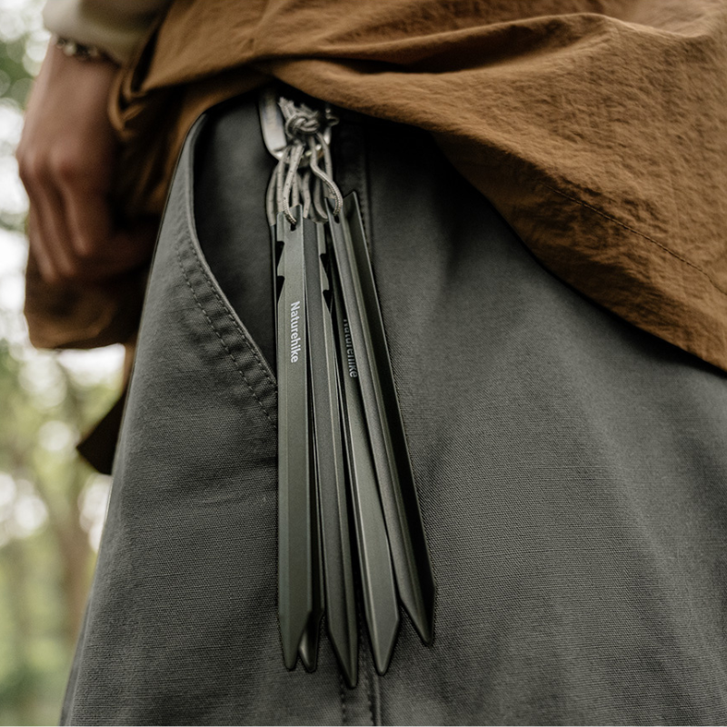 Naturehike ultralehké stanové kolíky 14 cm (Y profil) – 6,6 g/ks